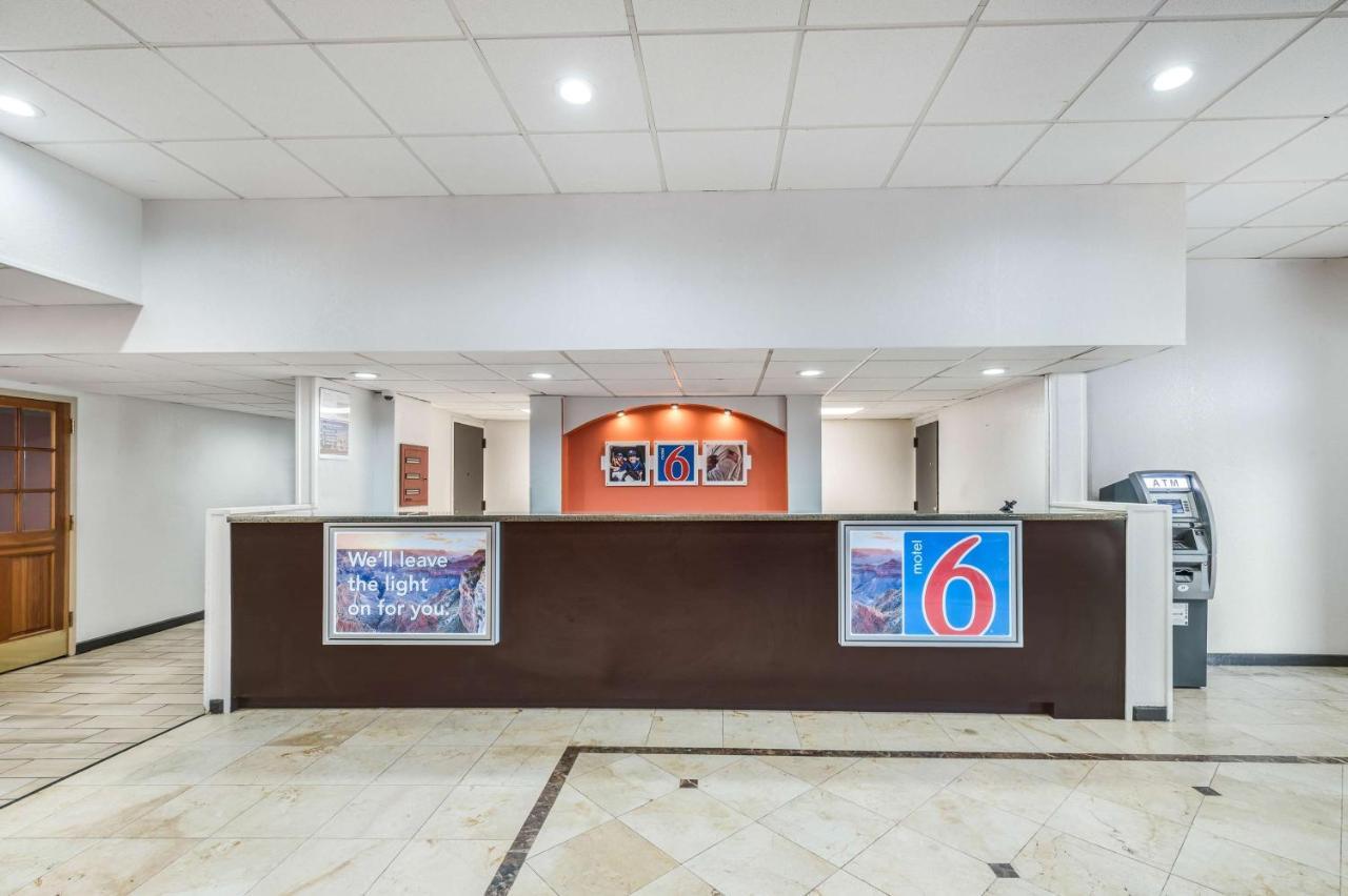 Motel 6-Henderson, Tx Exteriör bild